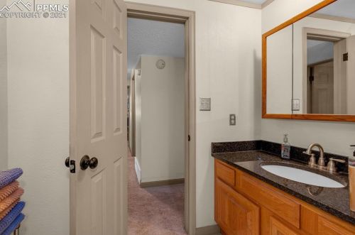 1020 Midland Ave, Woodland Park CO 80863-3311 exterior