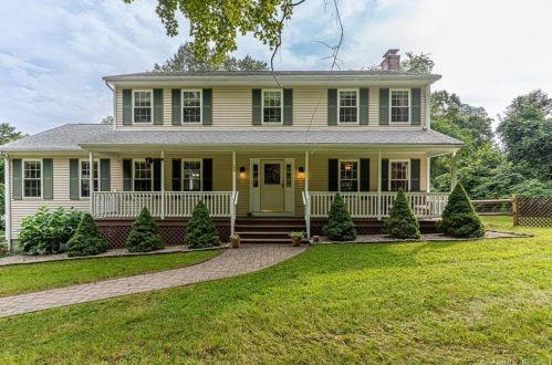 24 Cottage St, Upper Stepney, CT 06468-2917