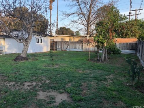 4224 Eileen St, Riverside CA  92504-2422 exterior