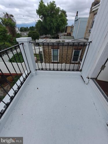 613 Front St, Camden NJ  08102-2129 exterior