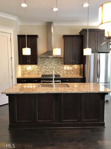 2416 Gatebury Cir, Atlanta GA  30341-2633 exterior