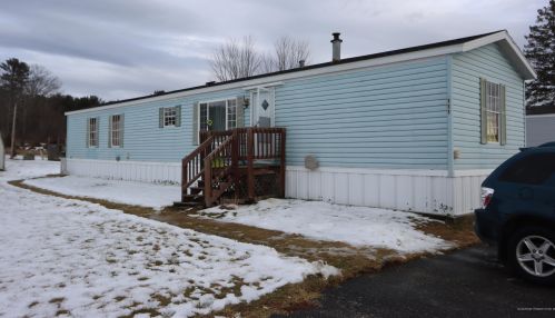 30 Sarah Ave, Lewiston, ME 04240-2539