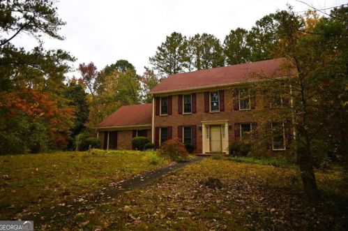 2526 Hunton Ct, Marietta, GA 30068-3155