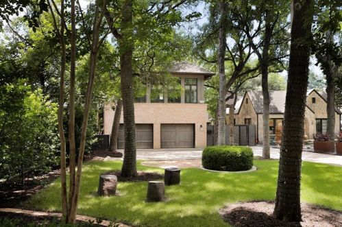 2107 Bridle Path, Austin, TX 78703-3203