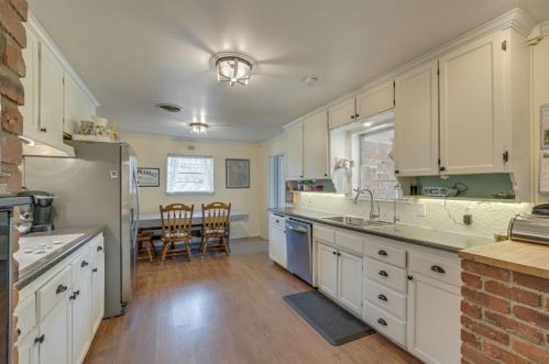 5809 Trl Lk Dr, Fort Worth TX  76133-1250 exterior