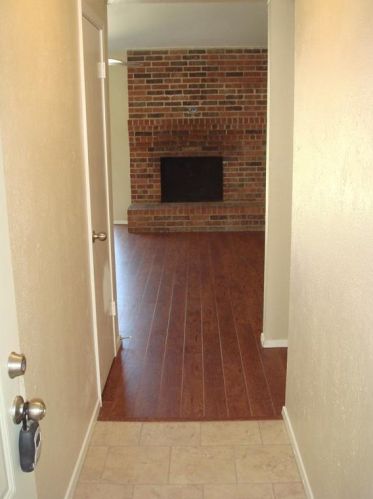 6258 Martha Ct, Fort Worth, TX 76148-3619