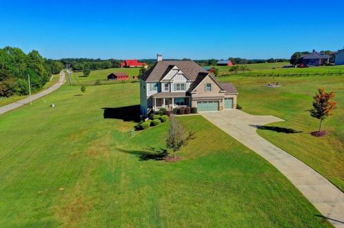 760 Carl Davis Rd, Monroe, GA 30656-8561