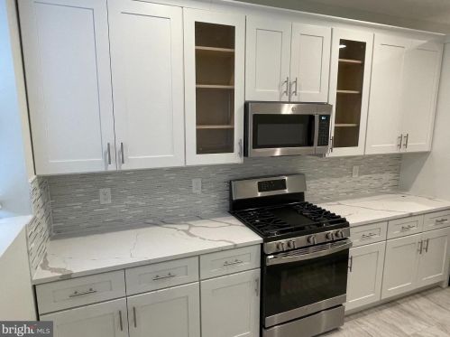 5732 16th St, Philadelphia PA  19141-1702 exterior