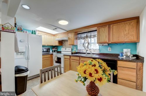 4946 Beech St, Shady Side MD 20764-9666 exterior