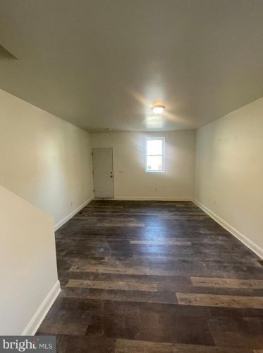 2819 13 St, Philadelphia PA  19133-1208 exterior