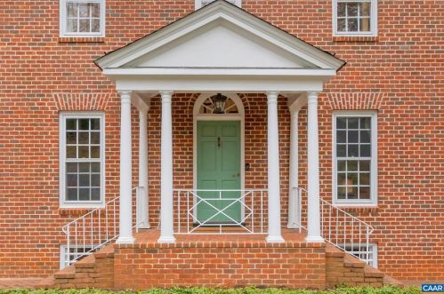 815 Tanglewood Rd, Charlottesville, VA 22901-7816