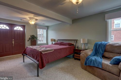 241 Cherry St, Lancaster PA  17602-2725 exterior