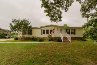913 Silas Moore Rd, Benson, NC 27504-6221