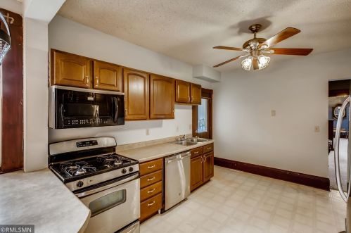 124 Jenks Ave, Saint Paul MN  55106-3208 exterior