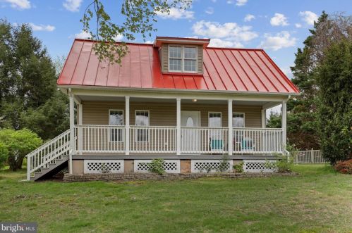 1011 Annapolis Rd, Gambrills, MD 21054-1033