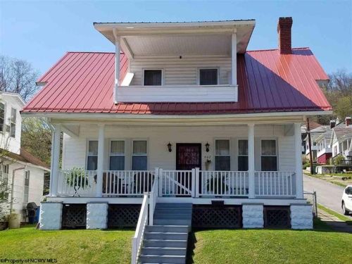 402 Duncan Ave, Clarksburg, WV 26301-3421