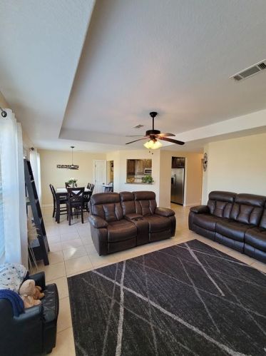 6114 Fox Ridge Dr, Angleton TX 77515-2512 exterior