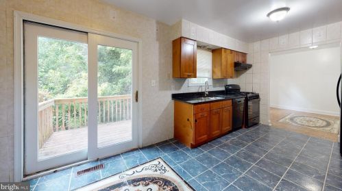 505 Silver Spring Ave, Silver Spring MD  20910-4644 exterior