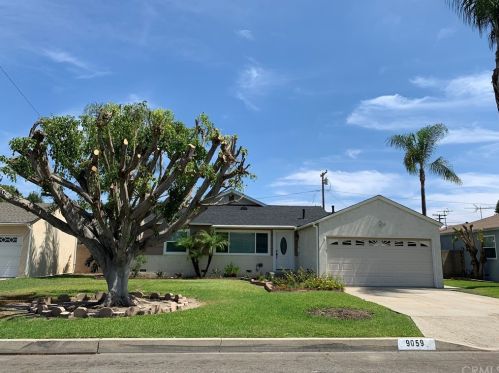 9059 Bigby St, Downey, CA 90241-2724