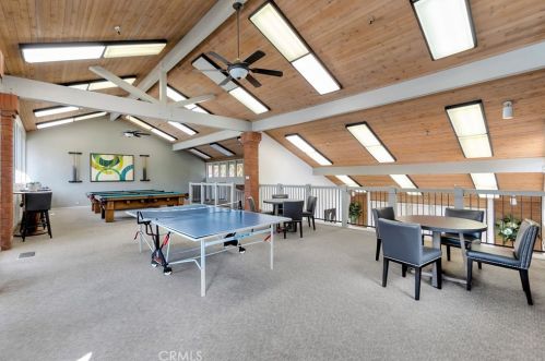 22 Delamesa, Irvine CA  92620-1838 exterior