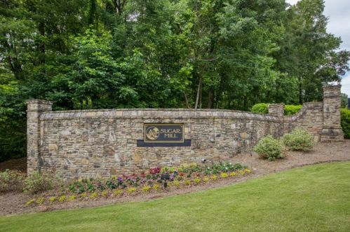 10610 Sugar Crest Ave, Duluth GA  30097-7843 exterior