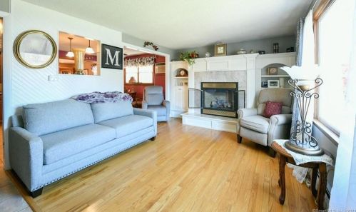 111 Townsend Ave, Waterbury, CT 06705-3060