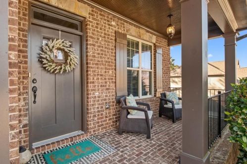 2793 Magnolia Creek Dr, Kennesaw, GA 30152-6425