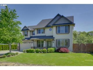 1040 3rd St, Yamhill, OR 97148-8651