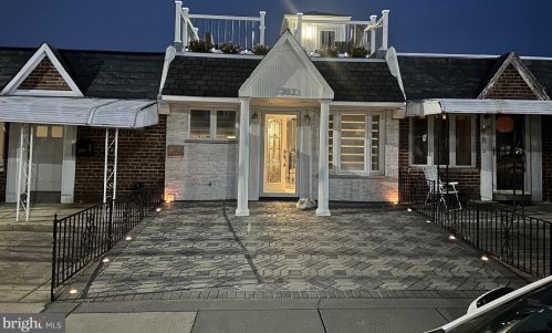 2833 10th St, Philadelphia PA 19122-6021 exterior