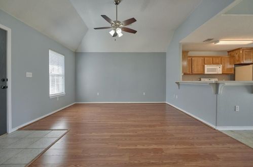 702 Springwood Dr, Conroe TX  77385-9516 exterior