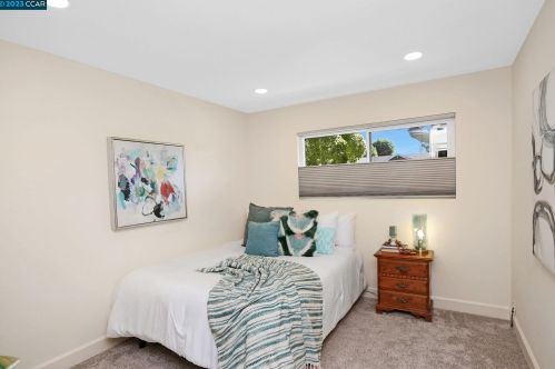 1025 Stimel Dr, Concord CA  94518-3948 exterior