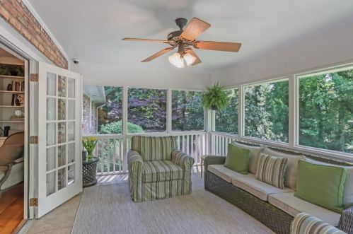 4670 Huntley Dr, Atlanta GA  30342-2728 exterior