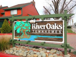9387 River Oaks Ln, Citrus Heights, CA 95662-4955