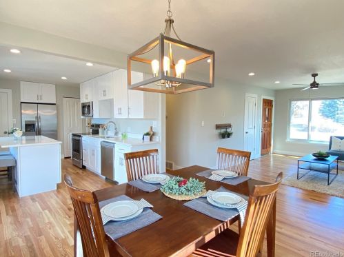 4821 Jason St, Englewood CO 80110-6414 exterior