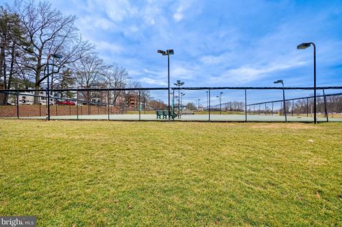 10551 Twin Rivers Rd, Columbia MD 21044-2152 exterior