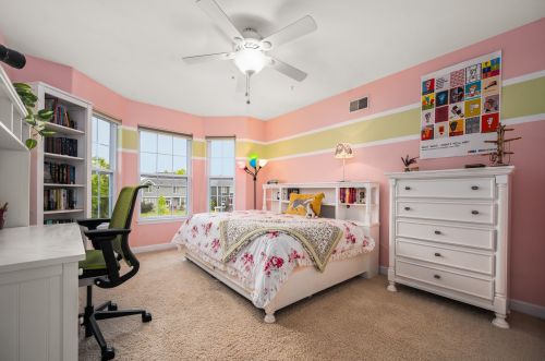 1826 Luther Lowell Ln, Sycamore IL  60178-8751 exterior