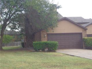 2116 Woodnote Ln, Garland TX  75040-5953 exterior