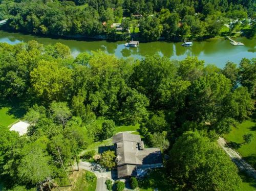 275 Earls Ln, Doyle, TN 38559-1022
