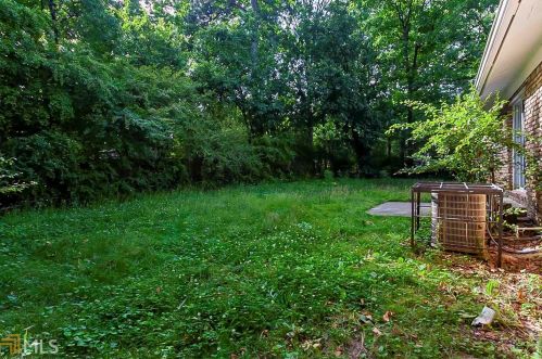 5235 Brittany Trl, Atlanta GA  30349-3433 exterior
