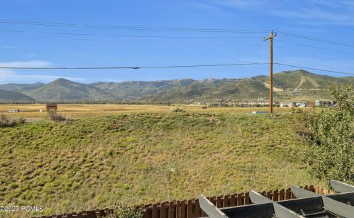 1025 Old Stone House Way, Park City UT 84098-5413 exterior