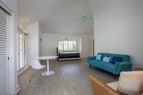 4383 Royal Pl, Honolulu HI  96816-4855 exterior