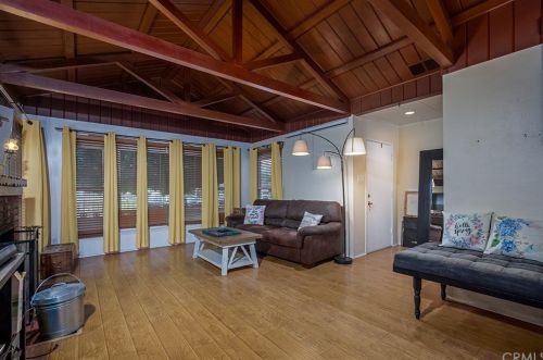 4510 Walnut Ave, Chino, CA 91710-2214