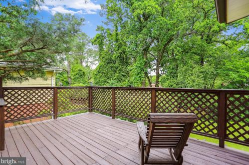 11510 Lockhart Pl, Silver Spring MD 20902-3166 exterior