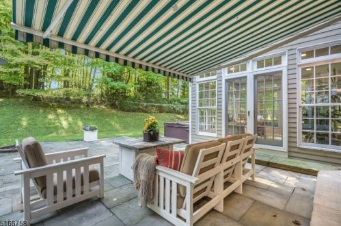 51 Woodland Rd, Dover NJ  07869-4135 exterior