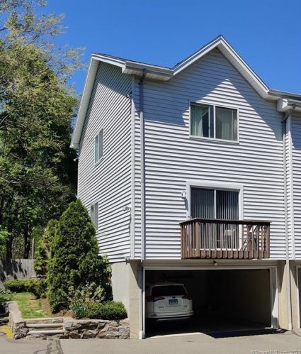 29 Main St, Norwalk, CT 06851-4500