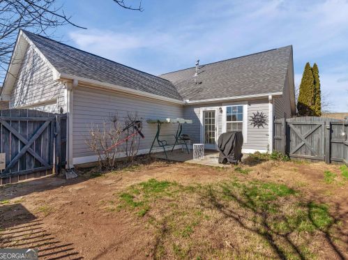 373 Chadwick Cmns, Stockbridge GA  30281-7772 exterior