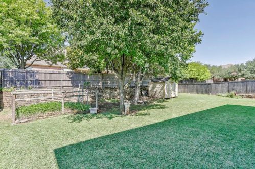 8020 Ocean Dr, Fort Worth TX  76123-1895 exterior