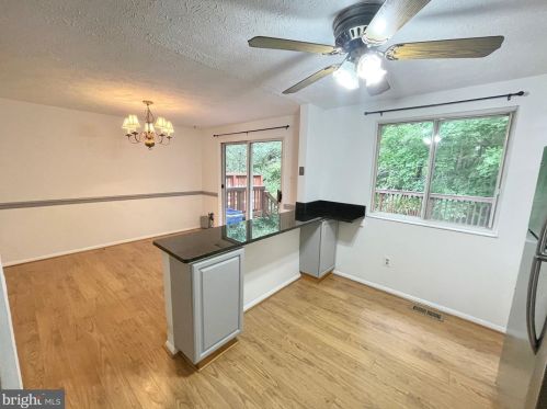 8079 Donegal Ln, Springfield VA  22153-2363 exterior