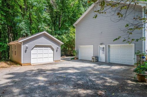 803 Shallow Cv, Holly Springs, GA 30189-1496