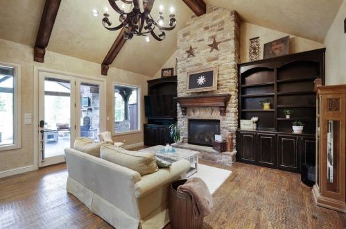 2117 Fairway Acres Dr, Argyle TX 76226-9536 exterior